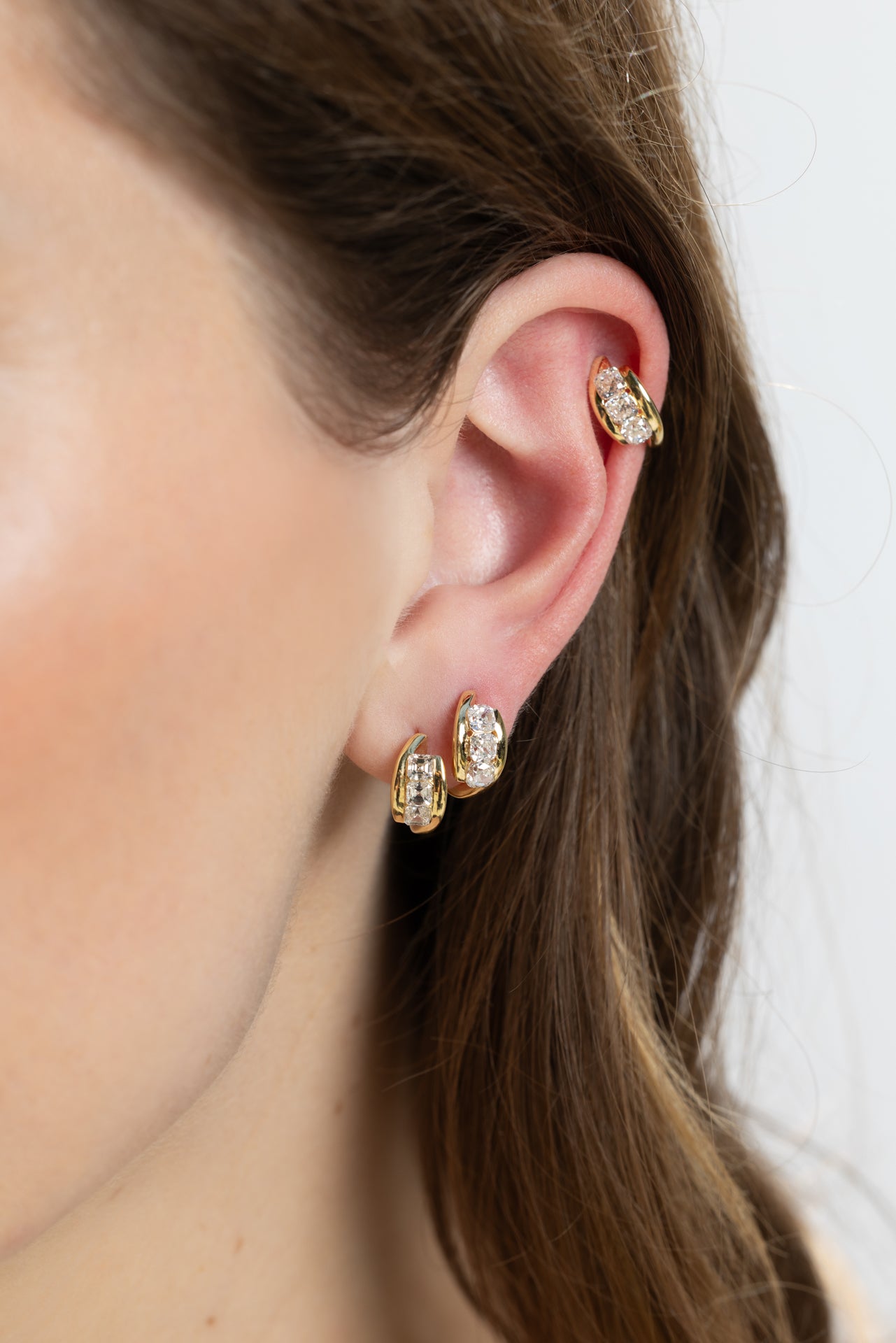 CUSHION DIAMOND TRIPLET HOOP