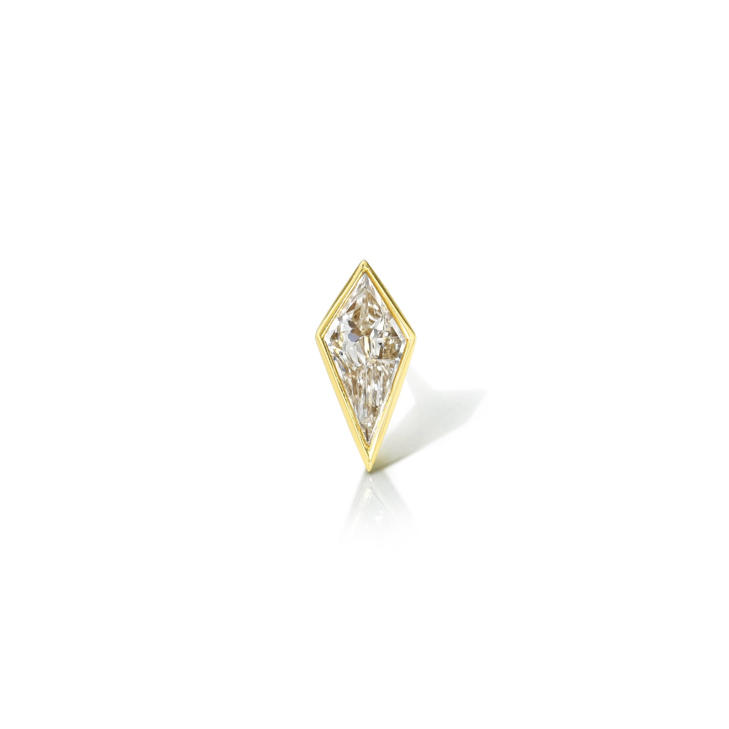 18k yellow gold kite diamond bezel post stud with butterfly backing