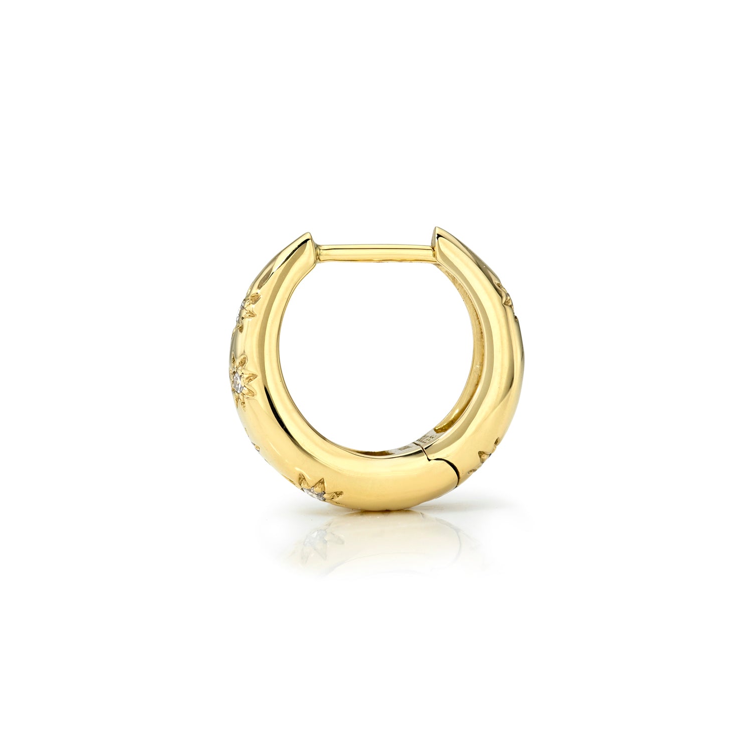 18k yellow gold 9.5mm tapered hoop with star detail with round diamonds