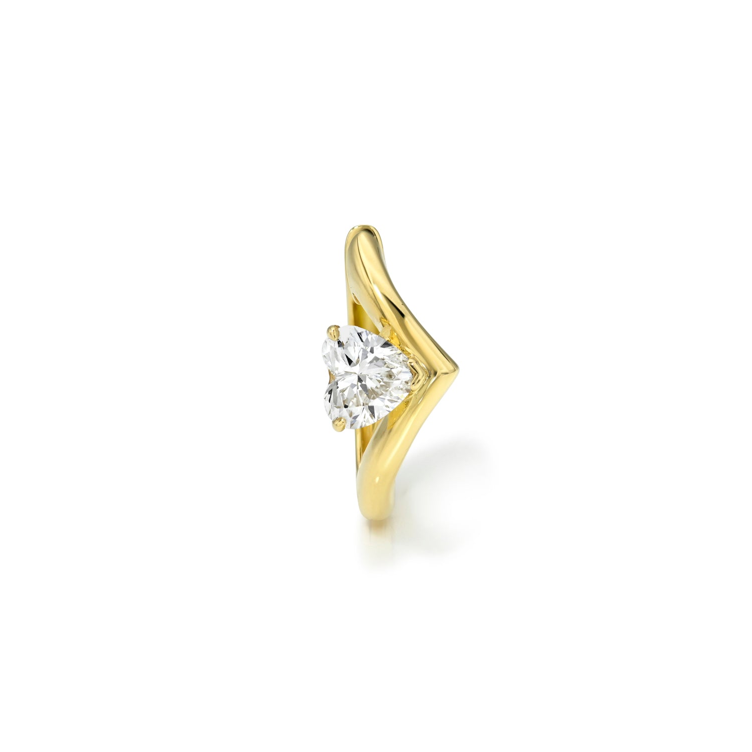 18k yellow gold 9.5mm Viv hoop with heart diamond center