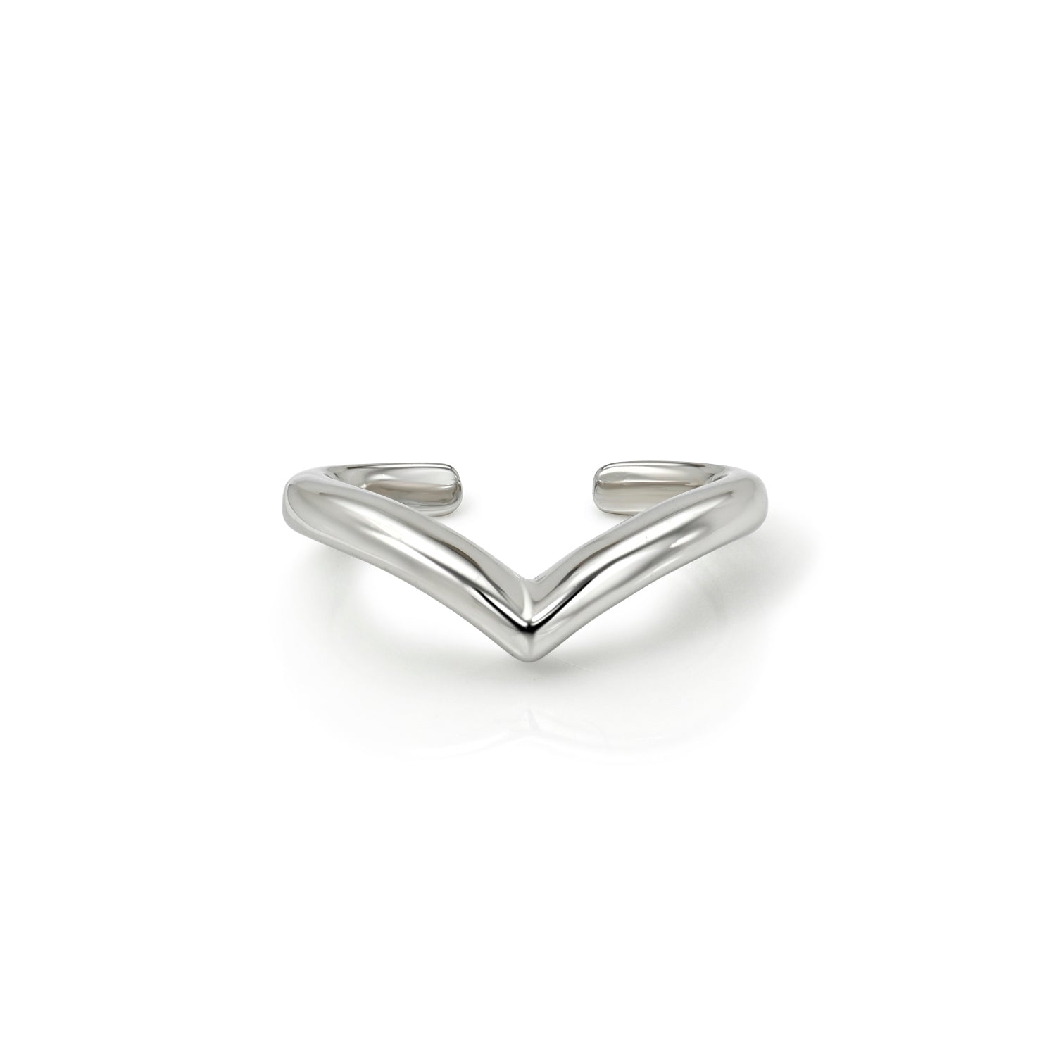 18k white gold V shaped ear cuff