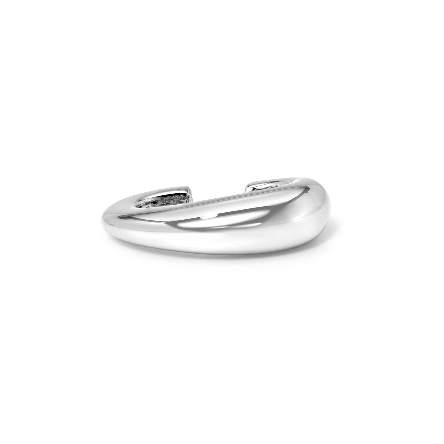 18k white gold tapered ear cuff