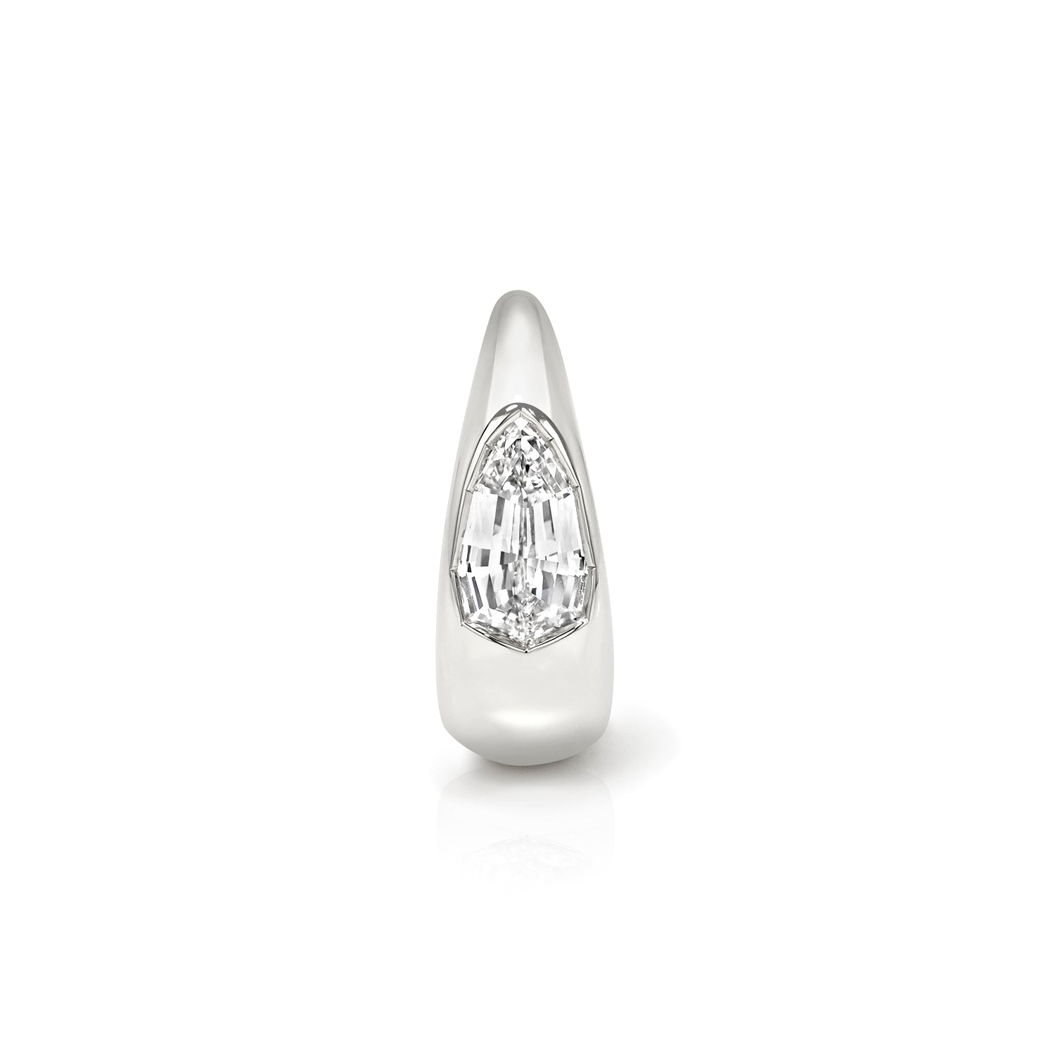 18k white gold 9.5mm signature tapered hoop with pear step-cut diamond center