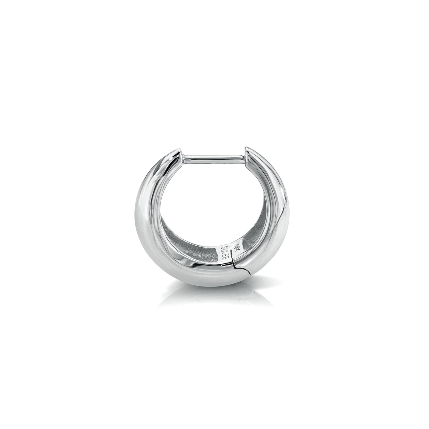 18k white gold signature tapered hoop