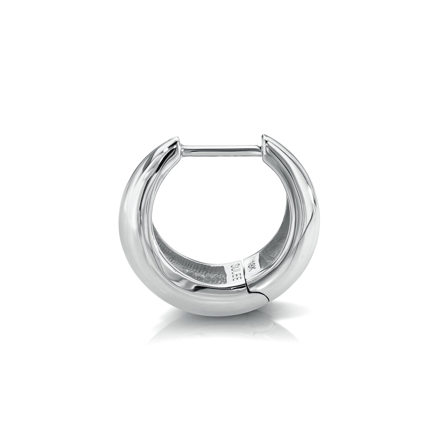 18k white gold signature tapered hoop
