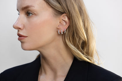 GRADUATING ROUND DIAMOND TAPERED HOOP