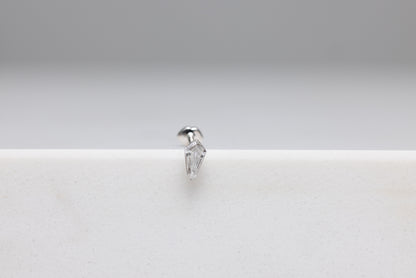 FLOATING KITE STUD