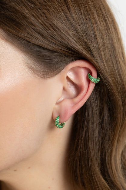 8MM EMERALD ENCRUSTED TAPERED HOOP