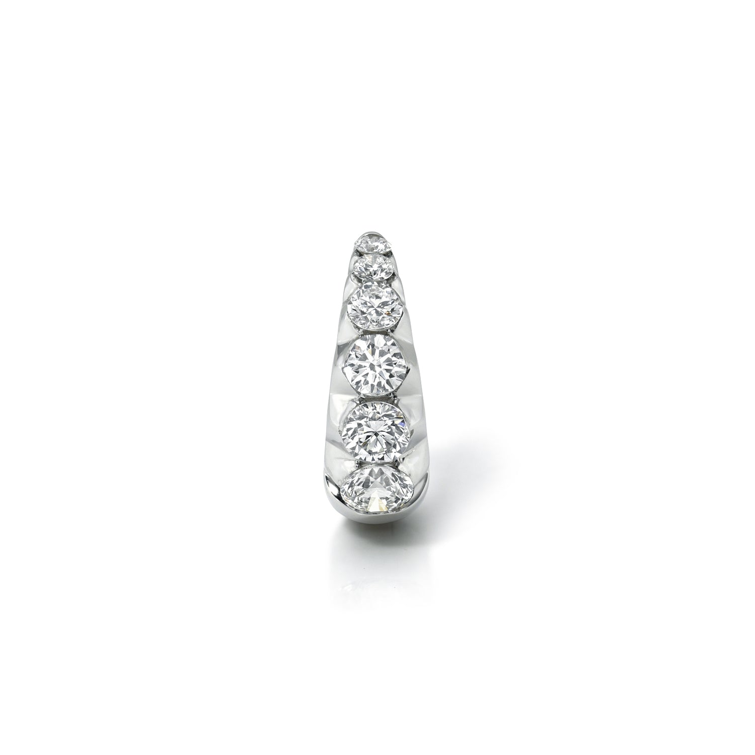 18k white gold 9.5mm graduating round diamond tapered hoop