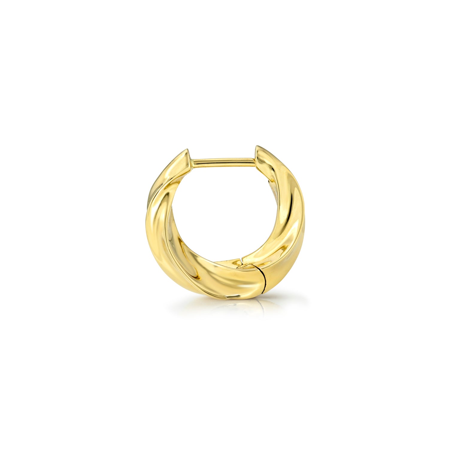 18k yellow gold swirl tapered hoop