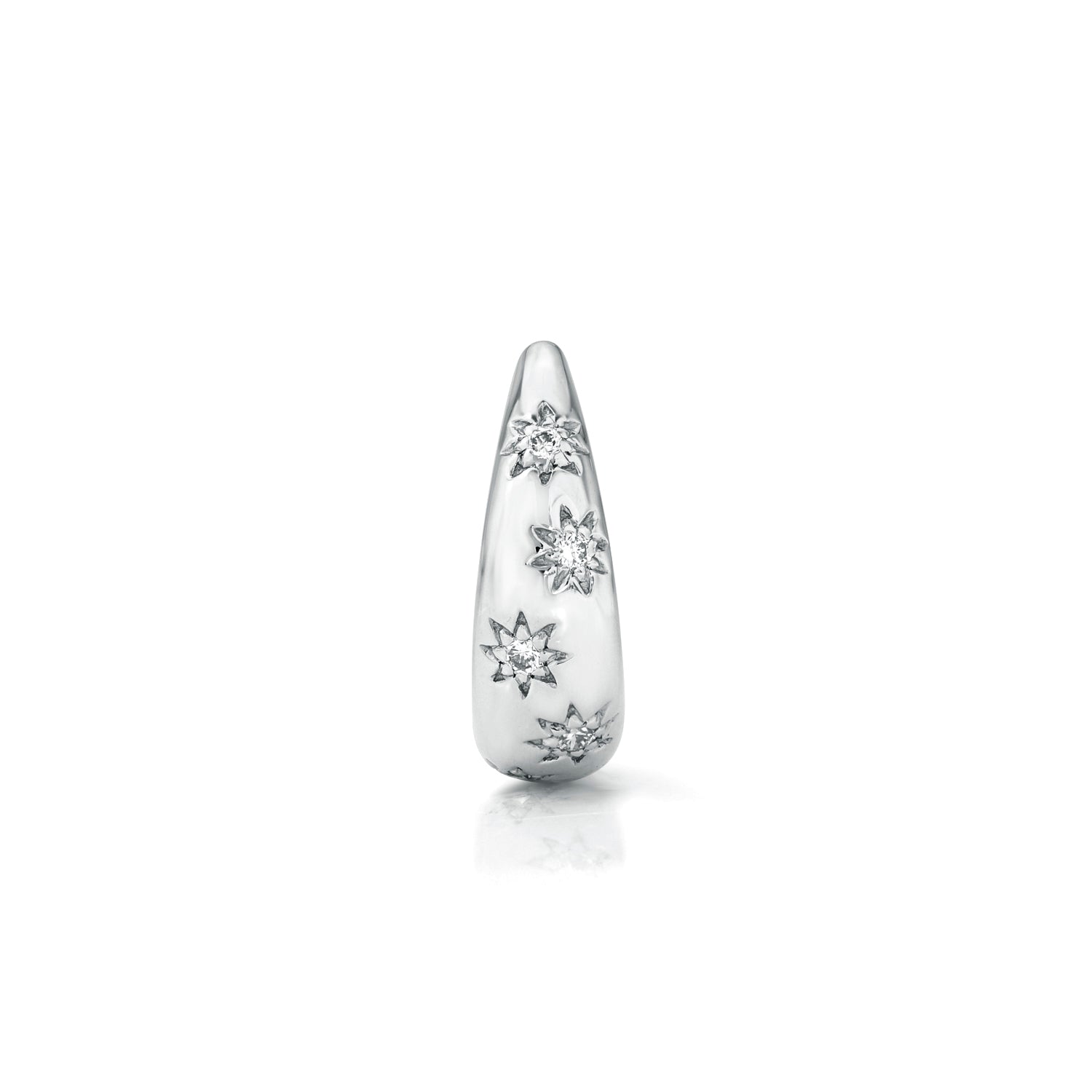 18k white gold 9.5mm tapered hoop with star detail with round diamonds