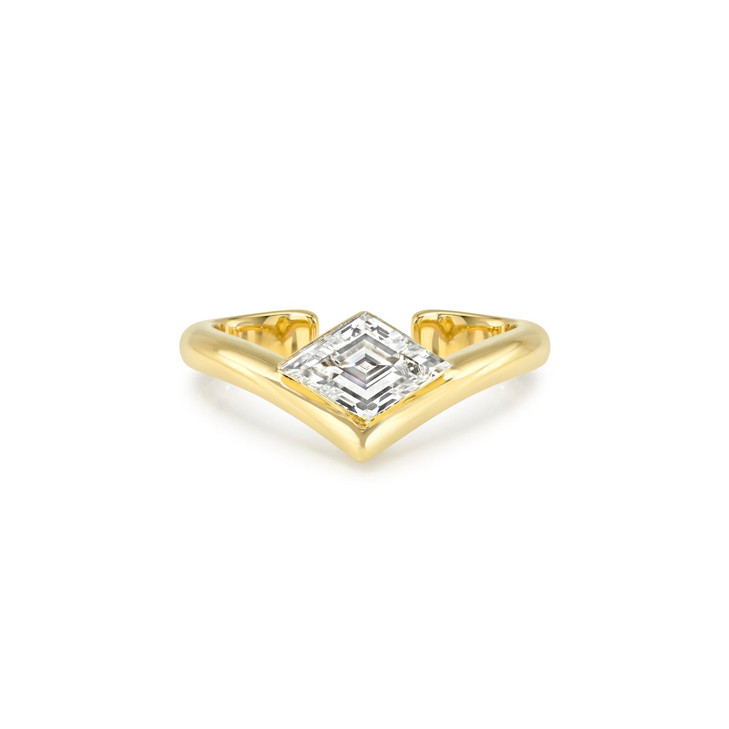 18k yellow gold V shaped ear cuff with lozenge step-cut diamond 