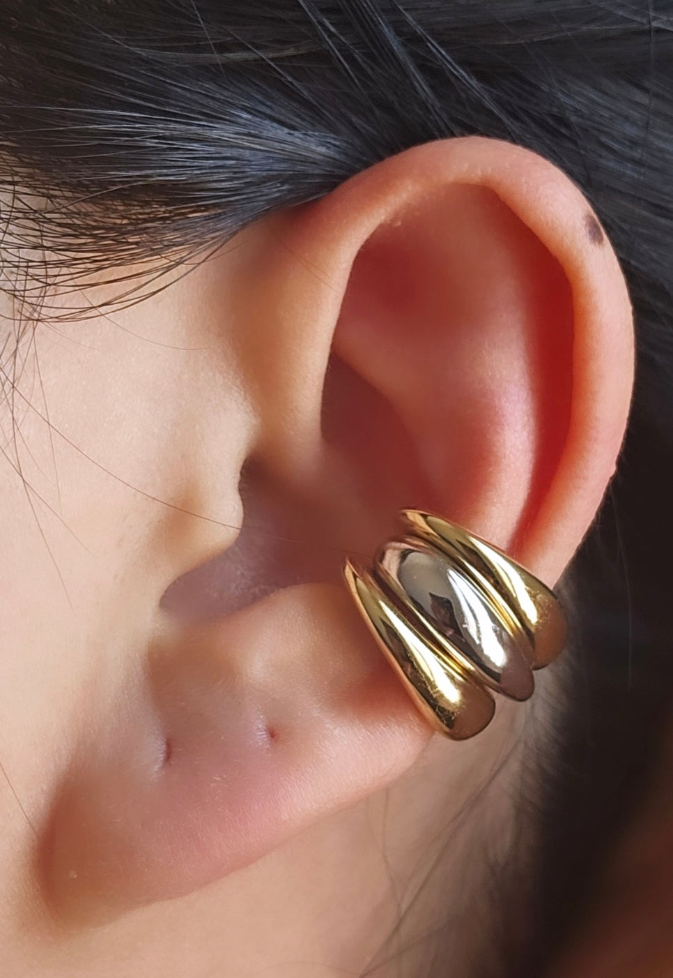 TAPERED CUFF